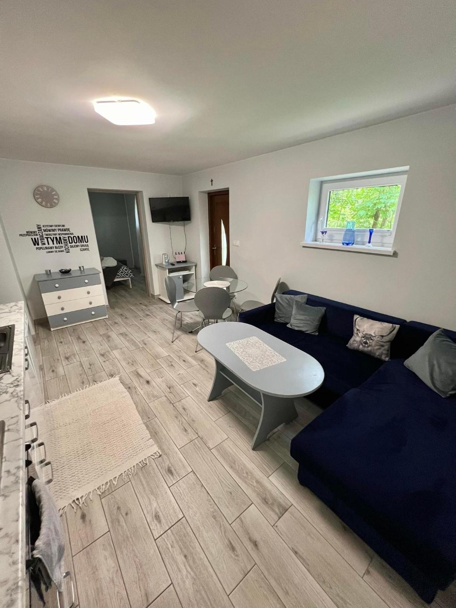 Apartament Guziczek ノヴィ・タルク エクステリア 写真